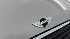 MINI Hatchback 1.5 Cooper 3dr Auto Petrol Hatchback